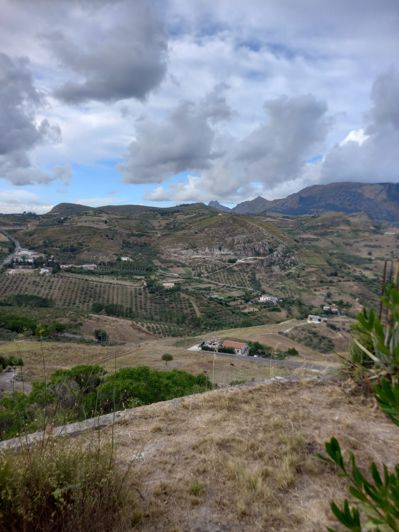 Image No.20-2 Bed Villa for sale