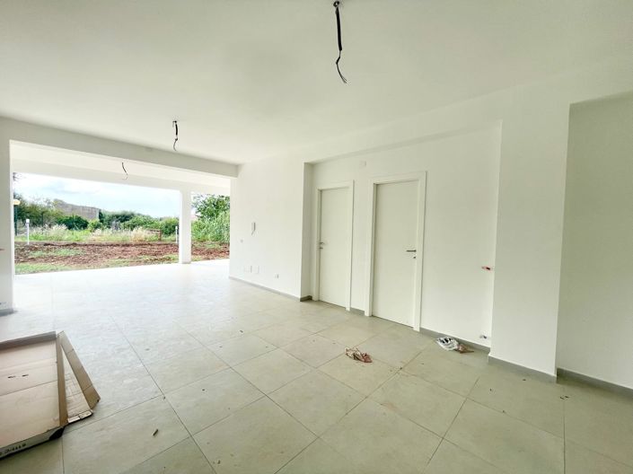 Image No.23-2 Bed Villa for sale