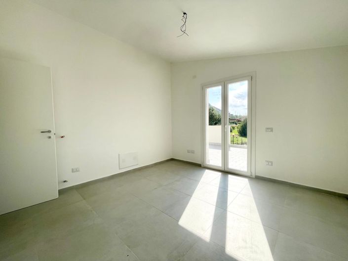 Image No.26-2 Bed Villa for sale