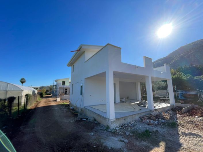 Image No.7-2 Bed Villa for sale