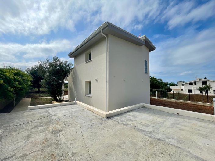 Image No.9-2 Bed Villa for sale