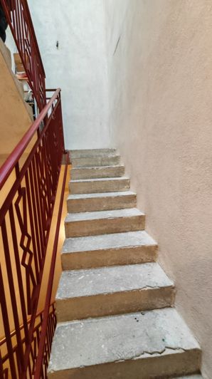 Image No.13-2 Bed House for sale