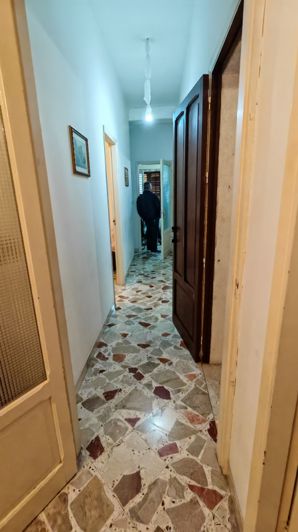 Image No.27-2 Bed House for sale