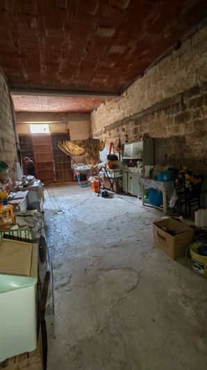 Image No.35-2 Bed House for sale