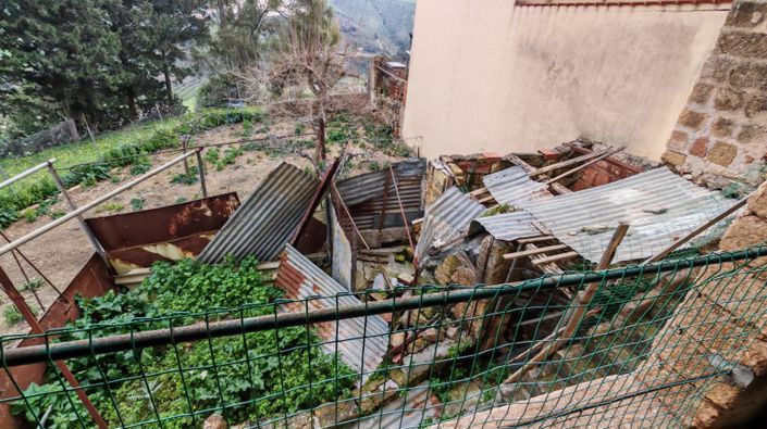 Image No.38-2 Bed House for sale