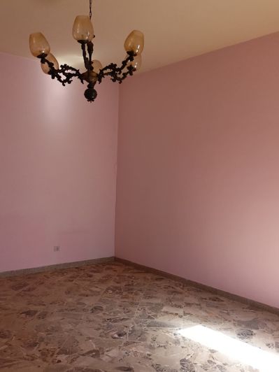 Image No.14-2 Bed House for sale