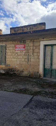 Image No.2-2 Bed House for sale