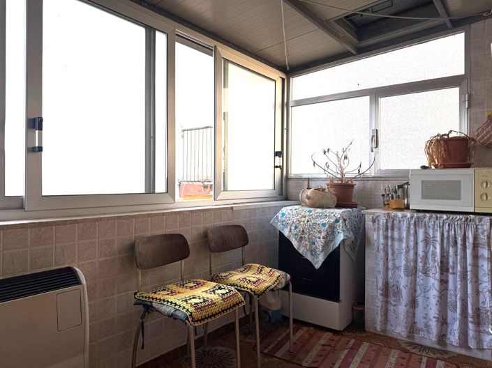 Image No.18-4 Bed House for sale