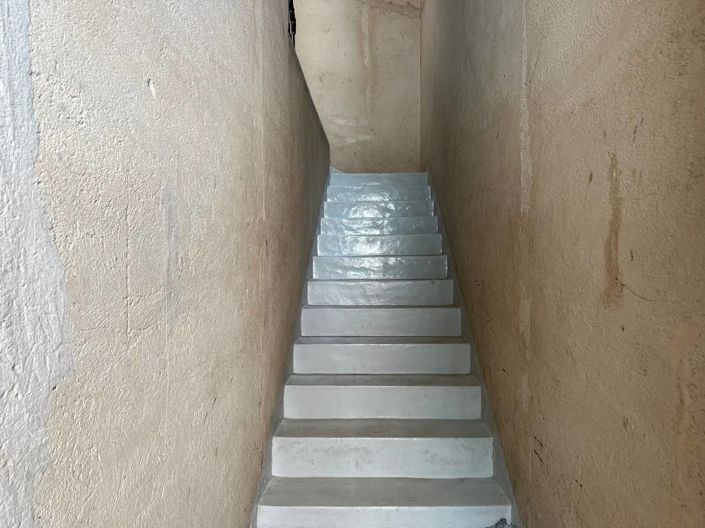 Image No.15-3 Bed House for sale