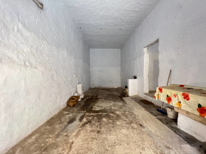 Image No.5-3 Bed House for sale