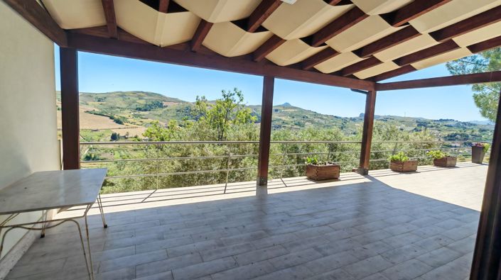 Image No.13-2 Bed Villa for sale