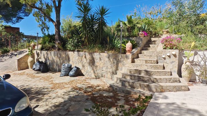 Image No.26-2 Bed Villa for sale