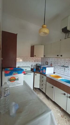 Image No.5-2 Bed House for sale