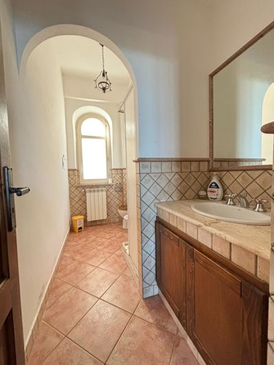 Image No.21-5 Bed Villa for sale