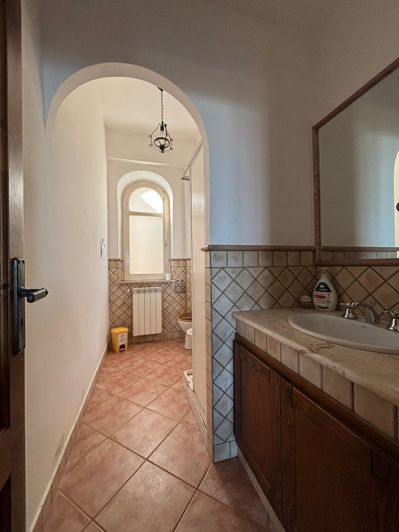 Image No.26-5 Bed Villa for sale