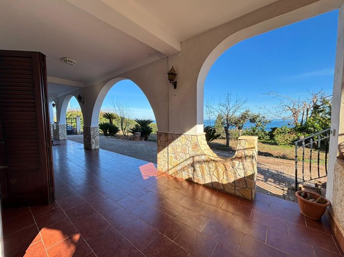 Image No.40-5 Bed Villa for sale