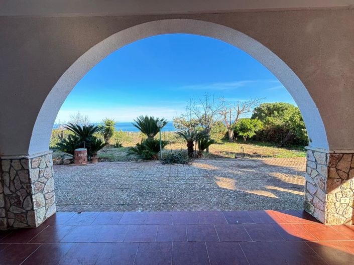 Image No.43-5 Bed Villa for sale