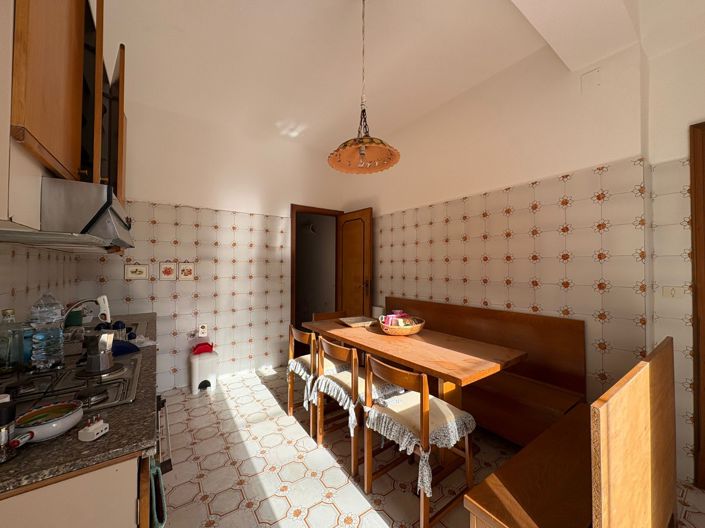 Image No.5-5 Bed Villa for sale