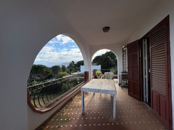 Image No.9-5 Bed Villa for sale