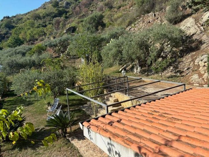 Image No.19-3 Bed Villa for sale