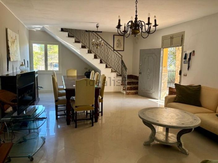 Image No.23-3 Bed Villa for sale