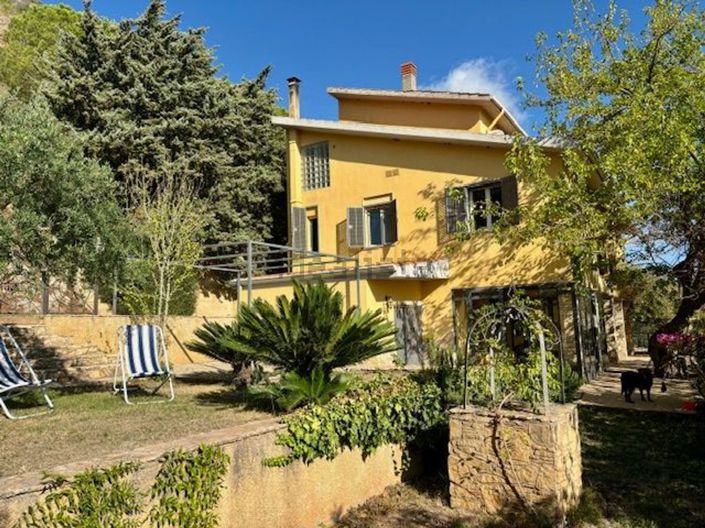 Image No.3-3 Bed Villa for sale