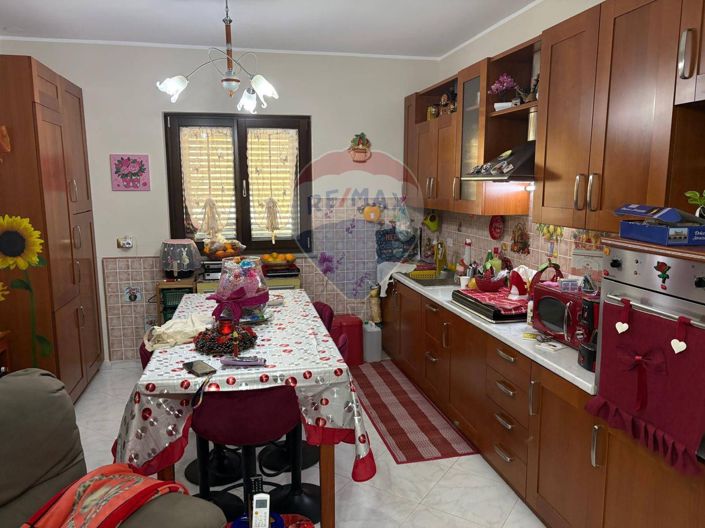 Image No.14-5 Bed Villa for sale