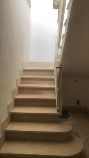 Image No.18-2 Bed House for sale