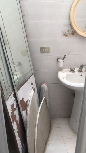 Image No.9-2 Bed House for sale