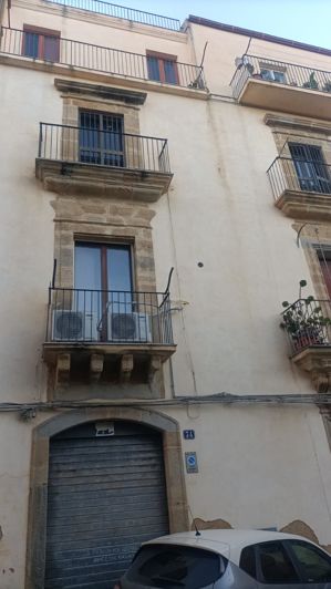 Image No.2-3 Bed Apartment for sale