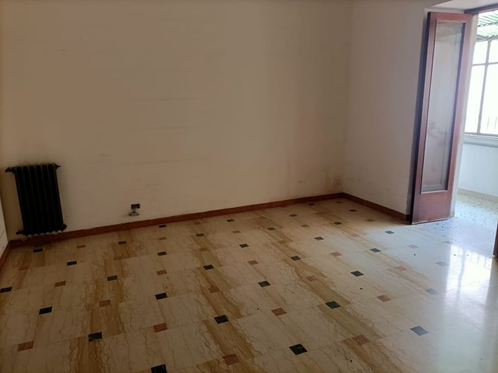Image No.23-3 Bed Apartment for sale