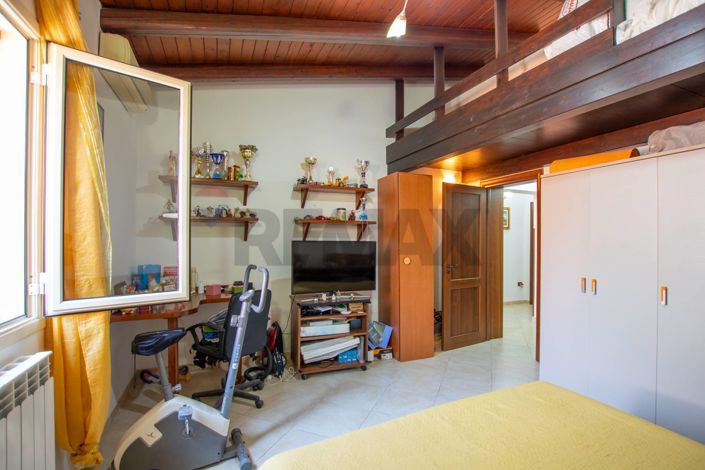 Image No.14-3 Bed Villa for sale