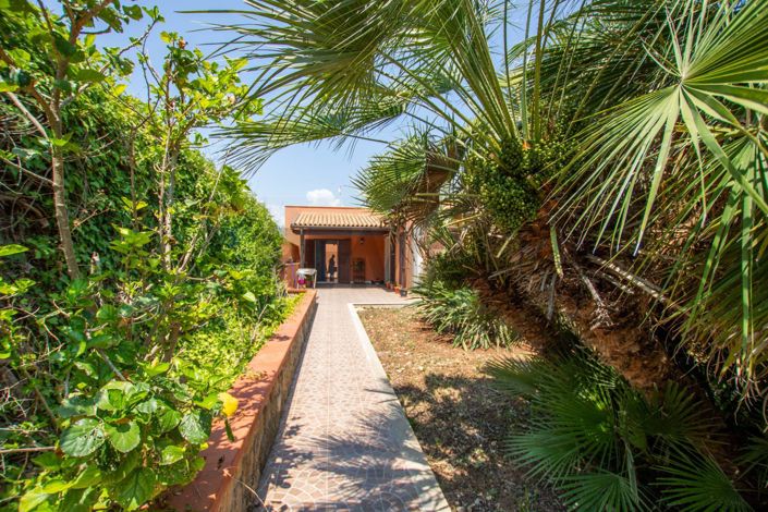 Image No.25-3 Bed Villa for sale