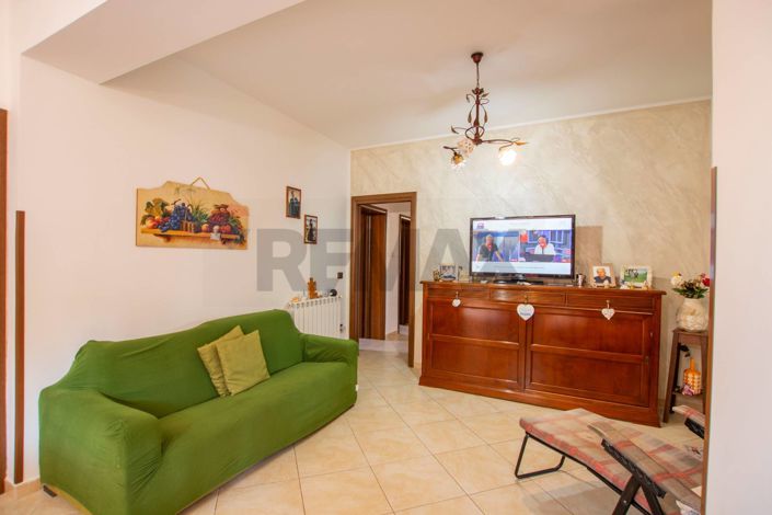 Image No.7-3 Bed Villa for sale