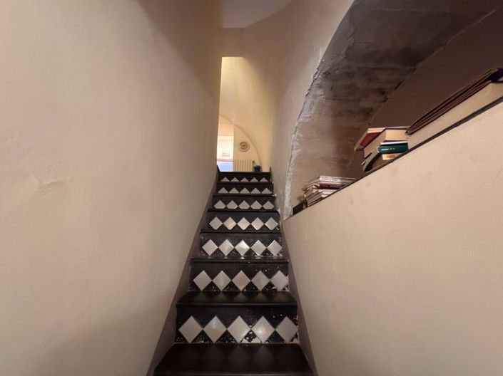 Image No.27-2 Bed House for sale