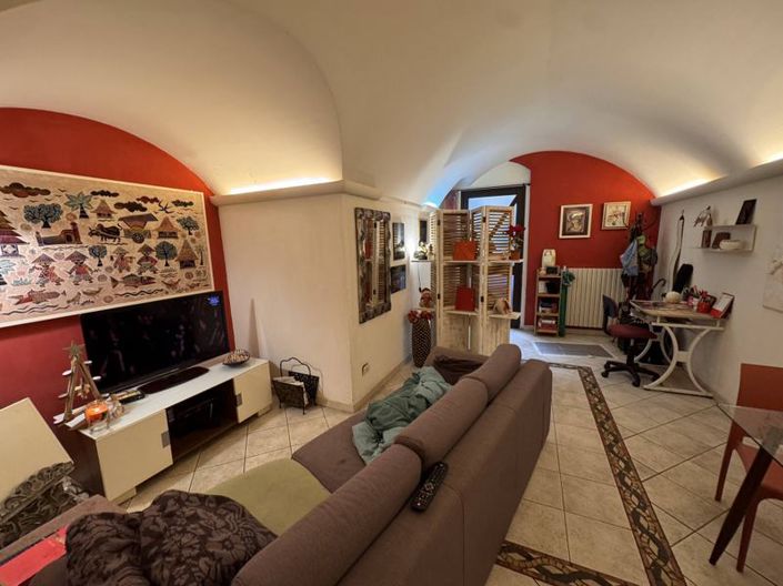 Image No.32-2 Bed House for sale
