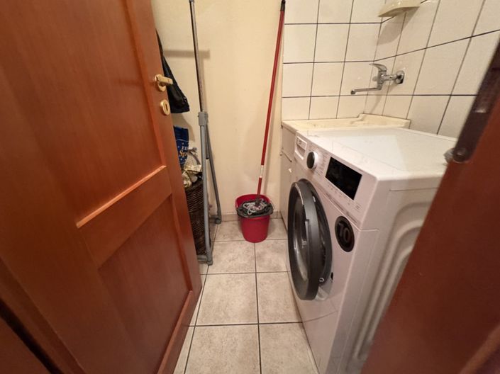 Image No.4-2 Bed House for sale
