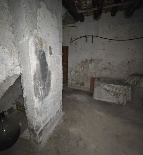 Image No.18-House for sale