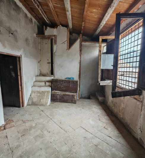 Image No.47-House for sale