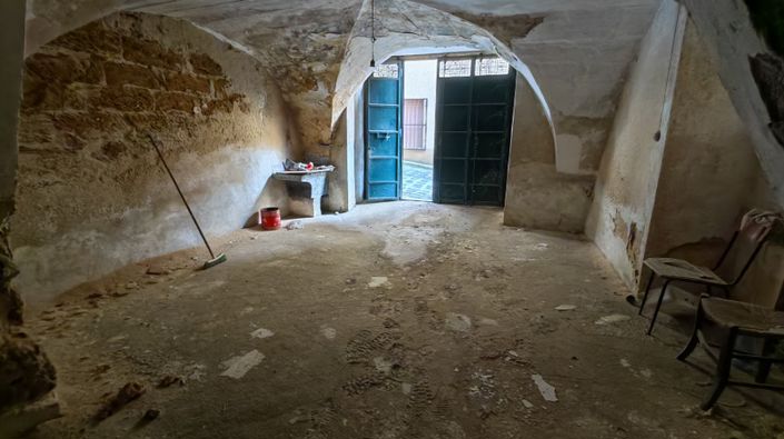 Image No.26-2 Bed House for sale
