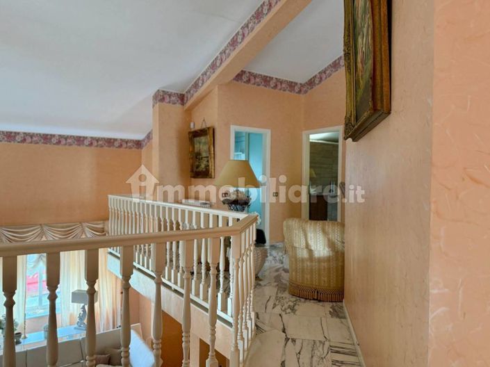 Image No.33-Villa de 4 chambres à vendre à Sicile