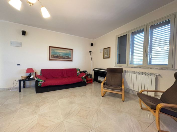 Image No.31-2 Bed Villa for sale