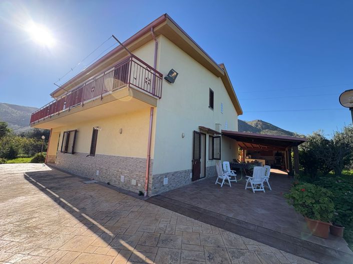 Image No.39-2 Bed Villa for sale