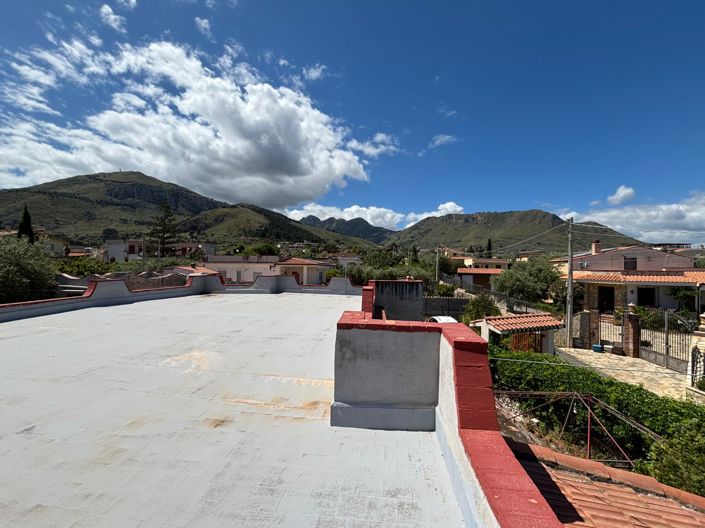 Image No.38-6 Bed Villa for sale