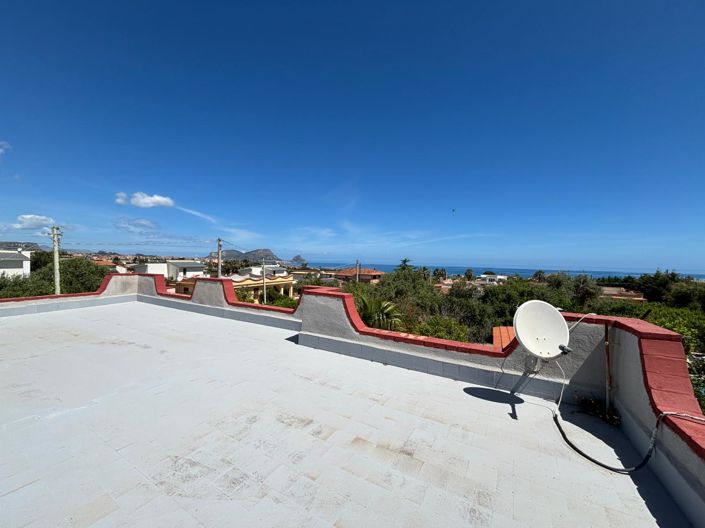 Image No.40-6 Bed Villa for sale