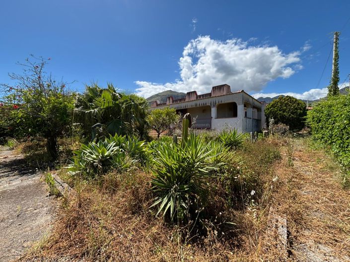 Image No.45-6 Bed Villa for sale