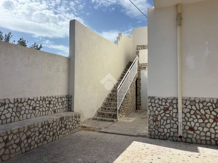Image No.3-2 Bed Villa for sale