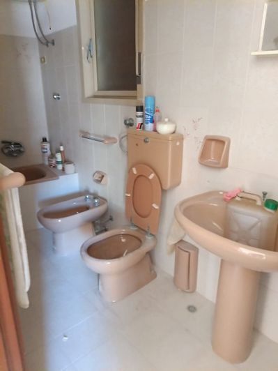 Image No.18-2 Bed House for sale