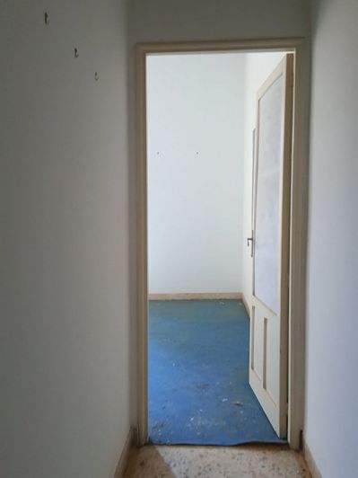 Image No.21-2 Bed House for sale