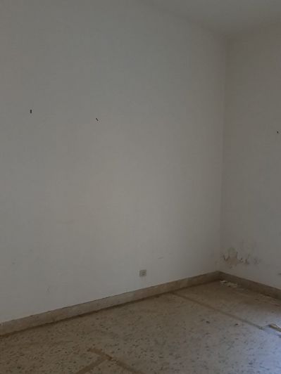 Image No.23-2 Bed House for sale